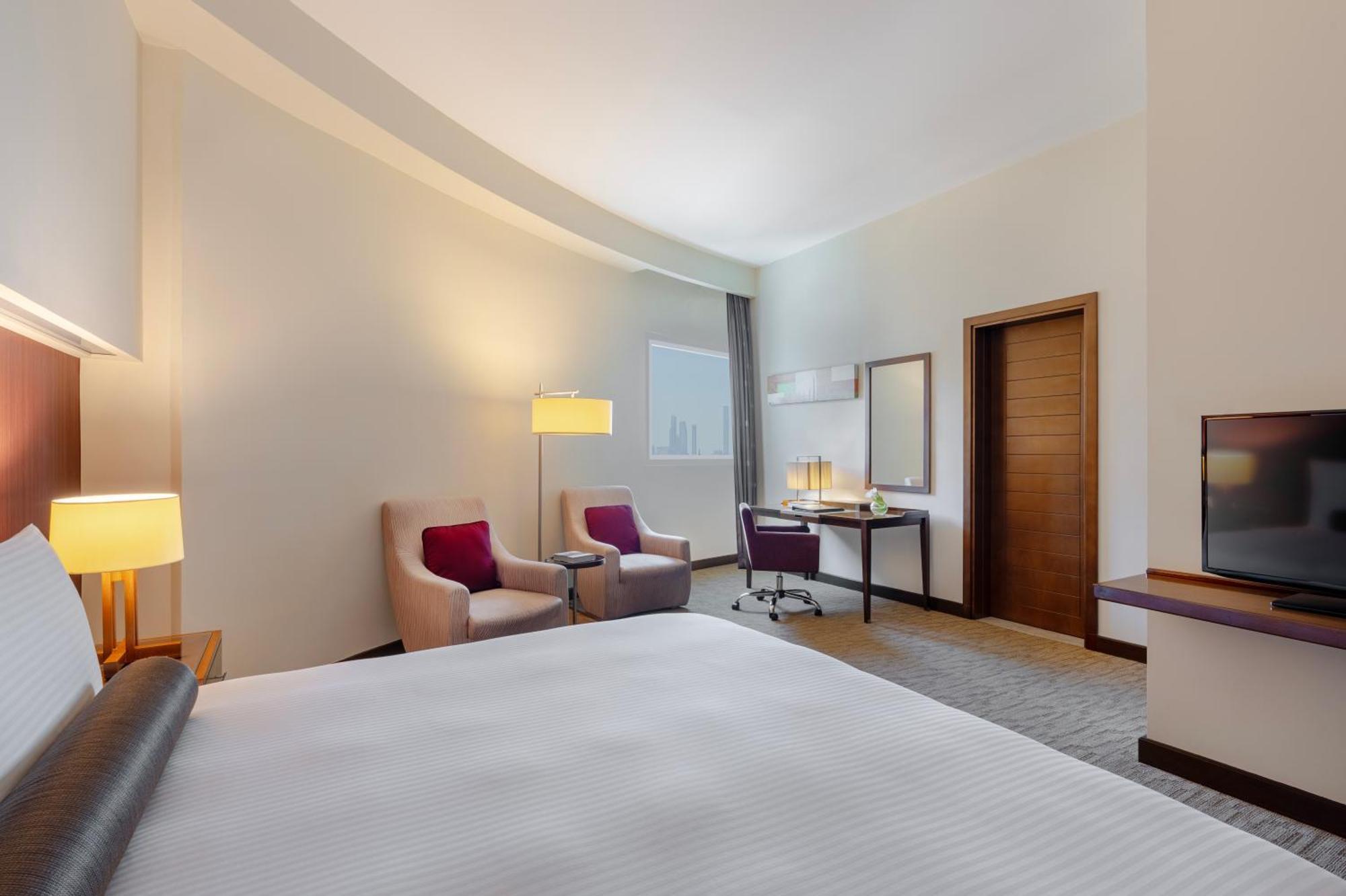 Hotel Grand Millennium Al Wahda And Executive