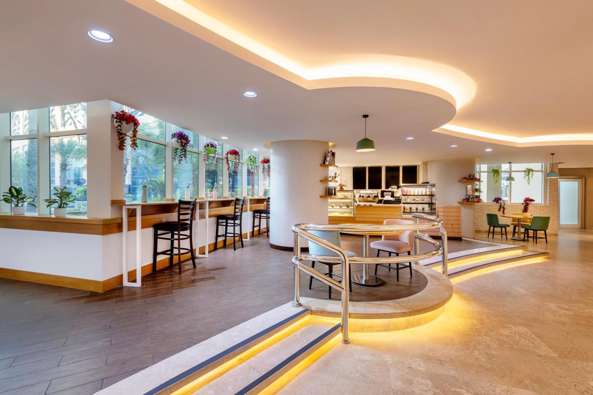 Grand Millennium Al Wahda And Executive Abu Dhabi