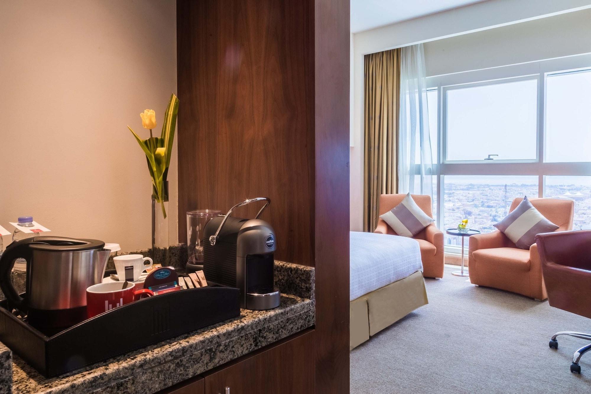 Hotel Grand Millennium Al Wahda And Executive